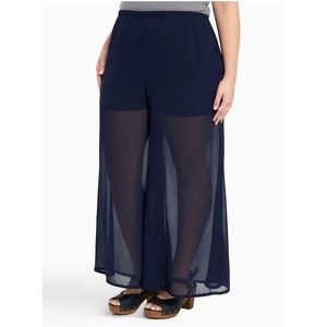 NWT Torrid Chiffon Wide Leg Pants Navy Blue